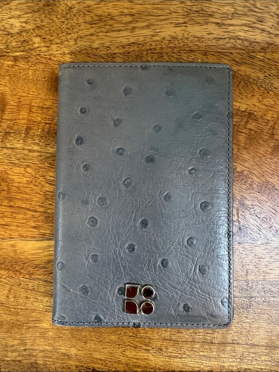 kate spade Handbags - KATE SPADE Vintage  Passport Wallet